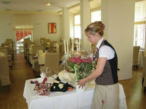Sante Royale Hotel- & Gesundheitsresort บาด บรัมบัค ภายนอก รูปภาพ